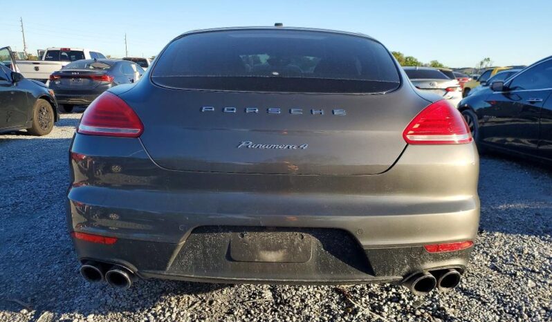 
								2016 Porsche Panamera full									