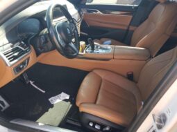 
										2020 BMW 7 series full									