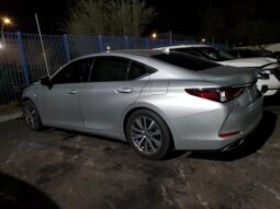 
										2019 Lexus Es 350 full									