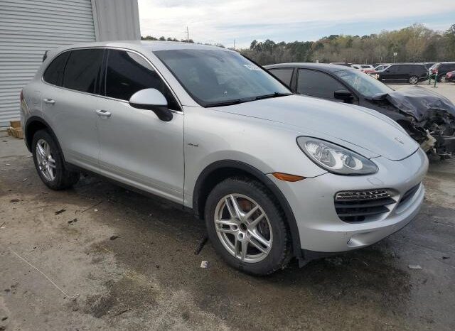 
								2013 Porsche Cayenne full									