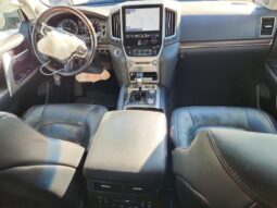 
										2019 Toyota Land cruiser full									