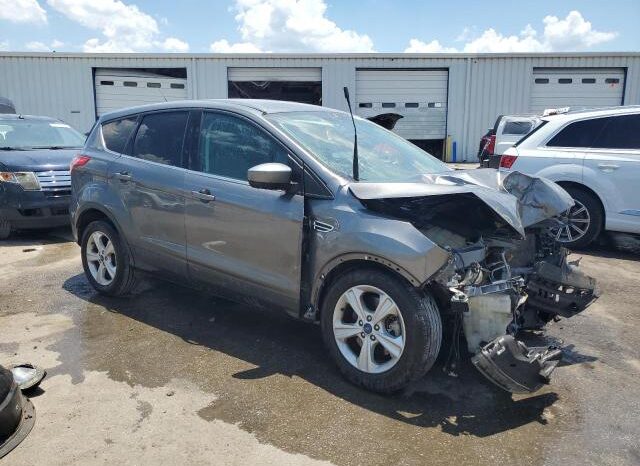 
								2014 Ford Escape se full									