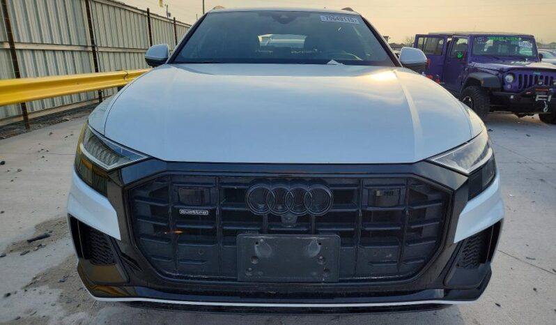 
								2021 Audi Q8 full									