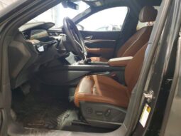 
										2024 Audi Q8 full									