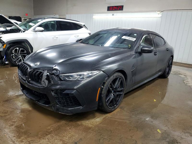 2021 BMW M8