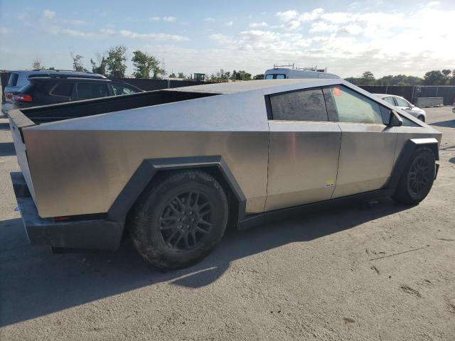 2025 Tesla Cybertruck