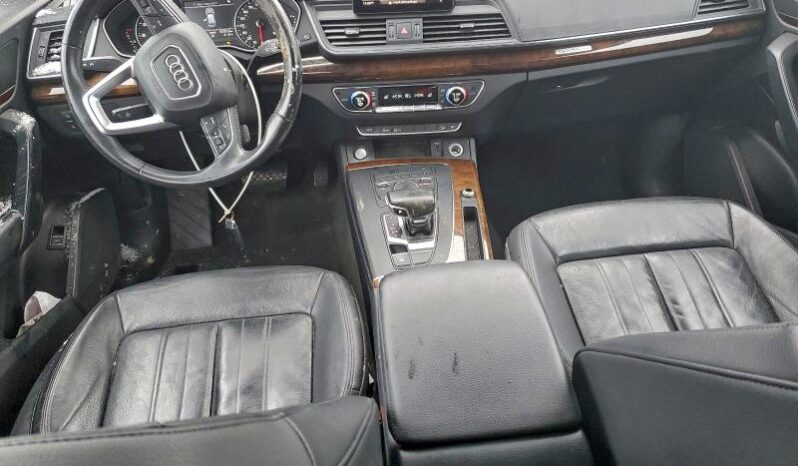 
								2018 Audi Q5 full									