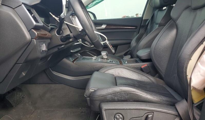 
								2018 Audi Q5 full									
