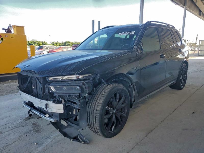 2024 BMW X7