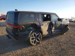 
										2025 Rivian R1s full									