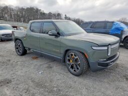 
										2022 Rivian R1t full									