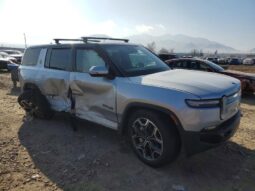 
										2025 Rivian R1s full									