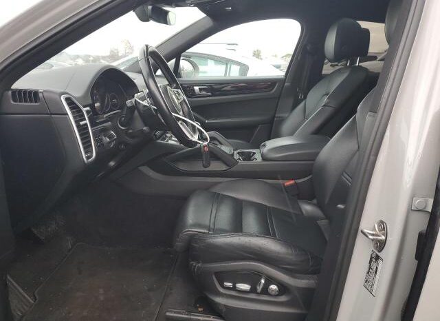 
								2021 Porsche Cayenne full									