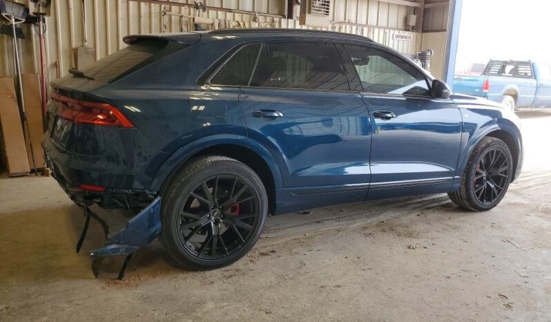 
								2022 Audi Q8 full									
