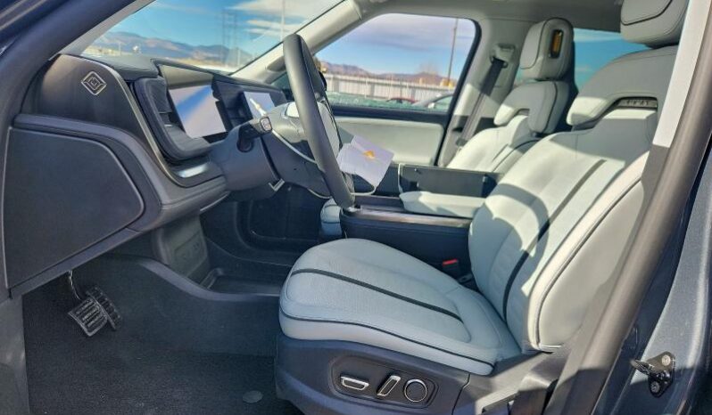 
								2025 Rivian R1s full									