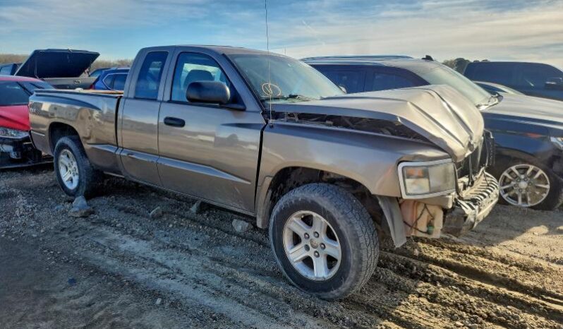 
								2010 Dodge Dakota full									