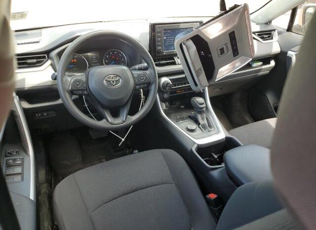 
								2022 Toyota Rav4 full									