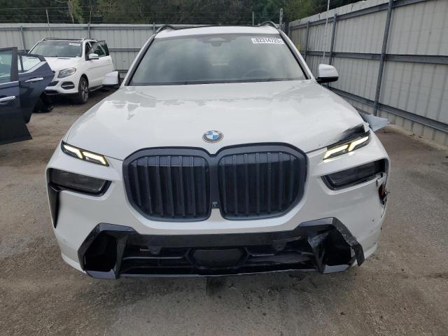 2023 BMW X7