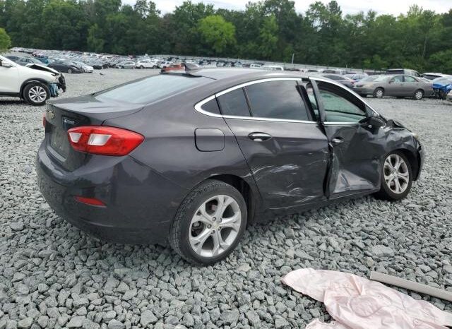 
								2017 Chevrolet Cruze full									