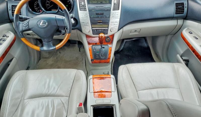 
								2005 Lexus Rx 330 full									
