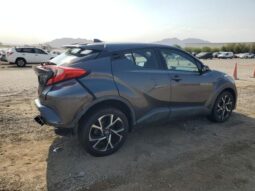 
										2018 Toyota C-hr full									