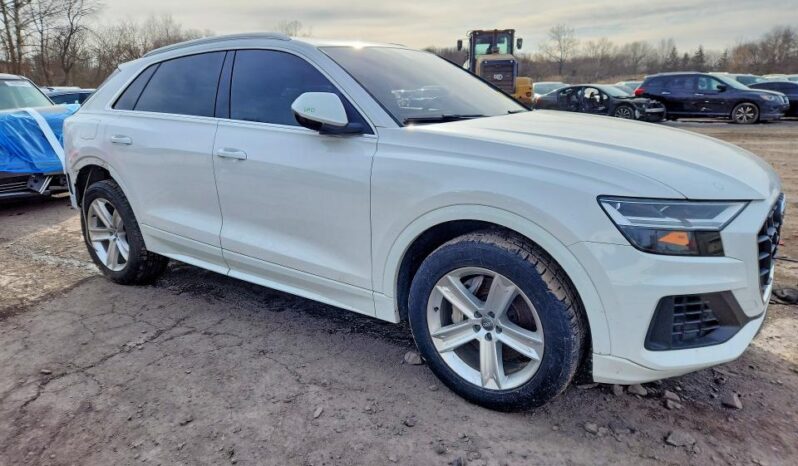 
								2019 Audi Q8 full									