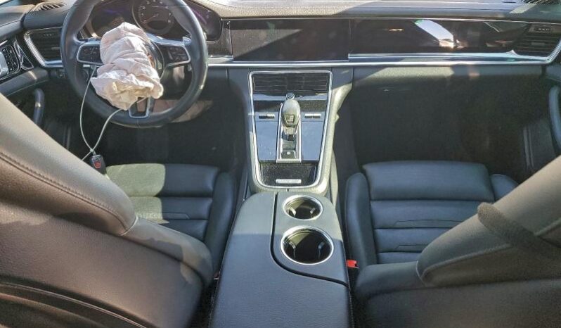 
								2018 Porsche Panamera full									