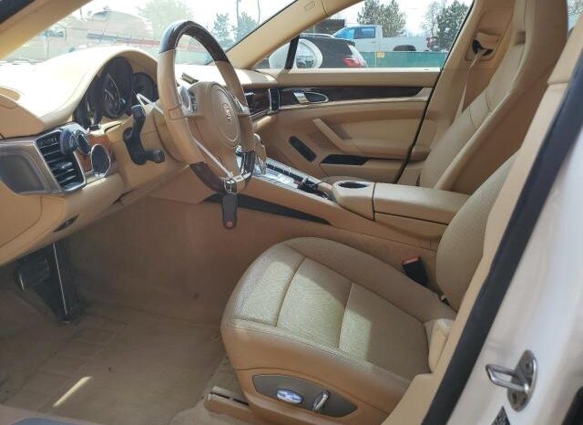 
								2012 Porsche Panamera full									