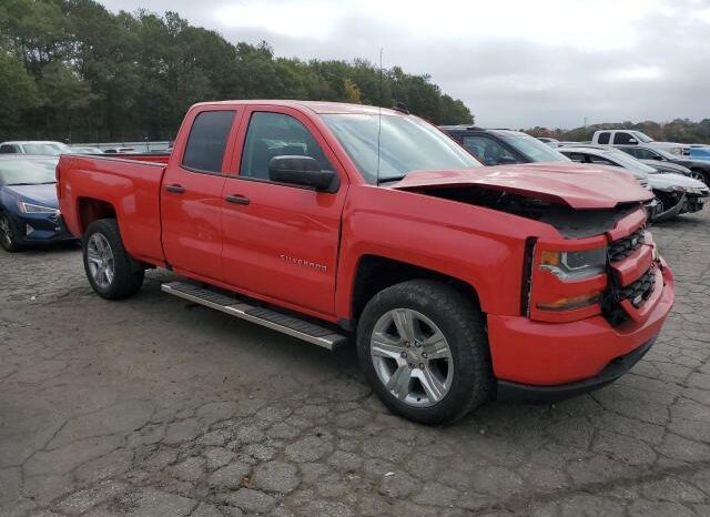 
								2018 Chevrolet Silverado full									
