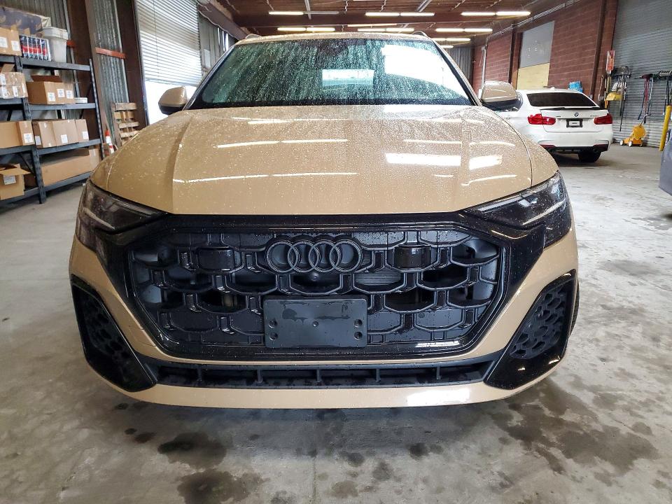 2025 Audi Q8