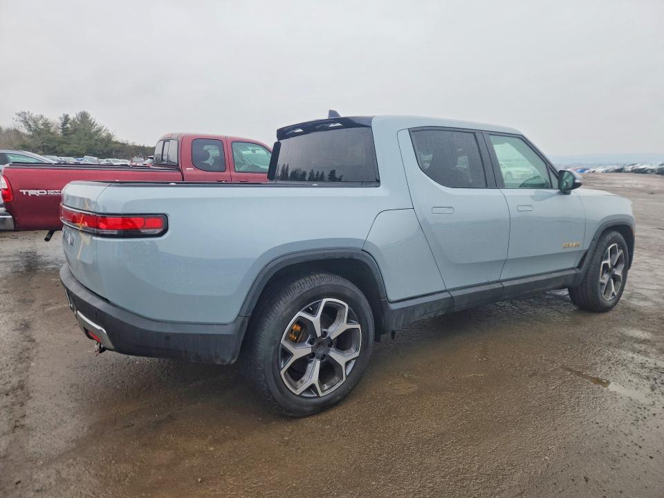 2023 Rivian R1t