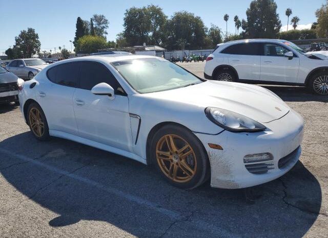
								2013 Porsche Panamera full									