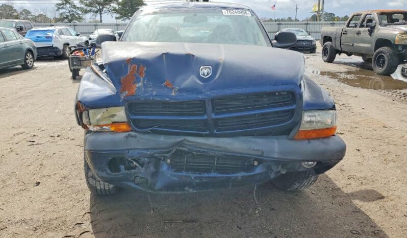 
								2003 Dodge Dakota full									