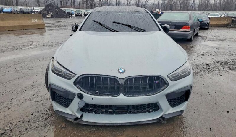 
								2025 BMW M8 full									
