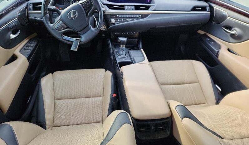 
								2021 Lexus Es 350 full									