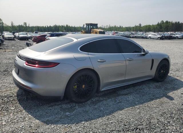 
								2018 Porsche Panamera full									