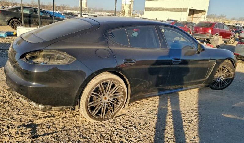 
								2016 Porsche Panamera full									