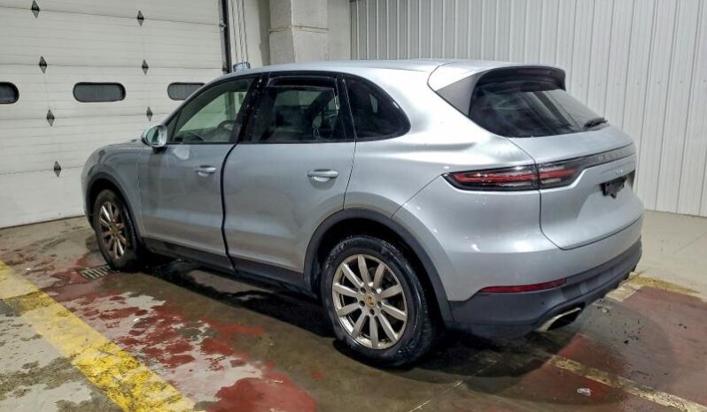 
								2023 Porsche Cayenne full									
