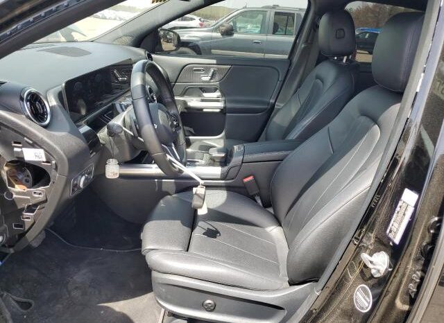 
								2021 Mercedes-benz Gla-class full									