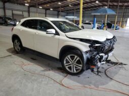 
										2019 Mercedes-benz Gla-class full									