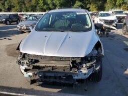 
										2013 Ford Escape s full									