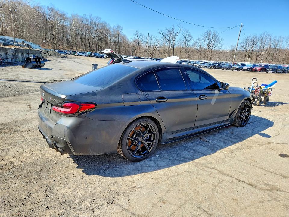 2021 BMW M5
