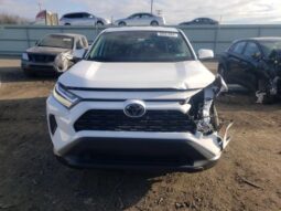 
										2023 Toyota Rav4 full									