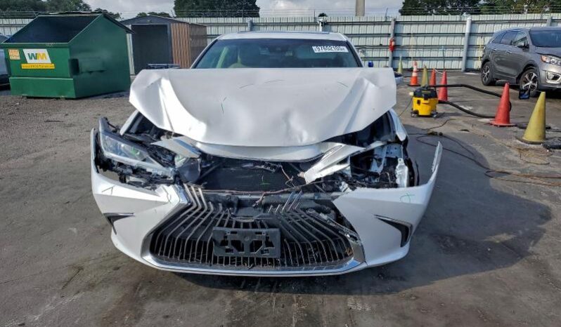 
								2020 Lexus Es 350 full									