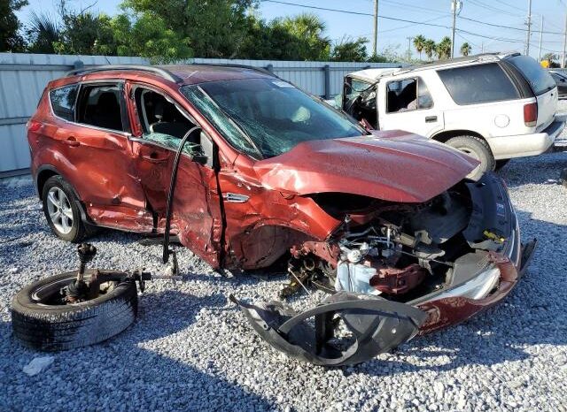 
								2016 Ford Escape se full									