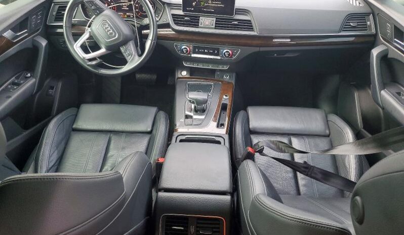 
								2018 Audi Q5 full									