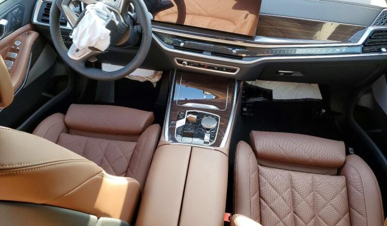 
								2026 BMW X7 full									