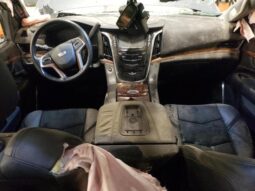 
										2015 Cadillac Escalade full									