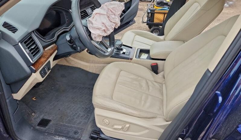 
								2018 Audi Q5 full									