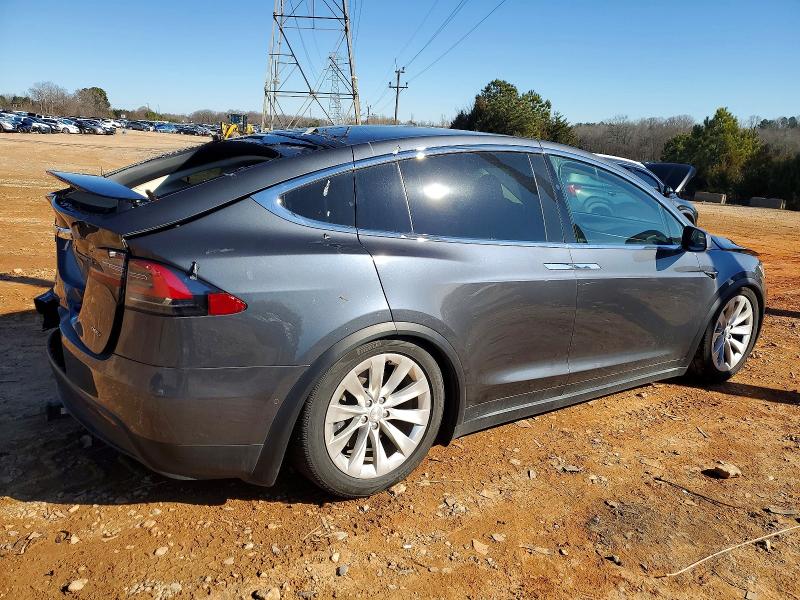2017 Tesla Model x